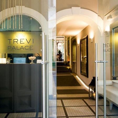 Trevi Palace Luxury Inn Rom Exteriör bild