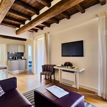 Trevi Palace Luxury Inn Rom Exteriör bild