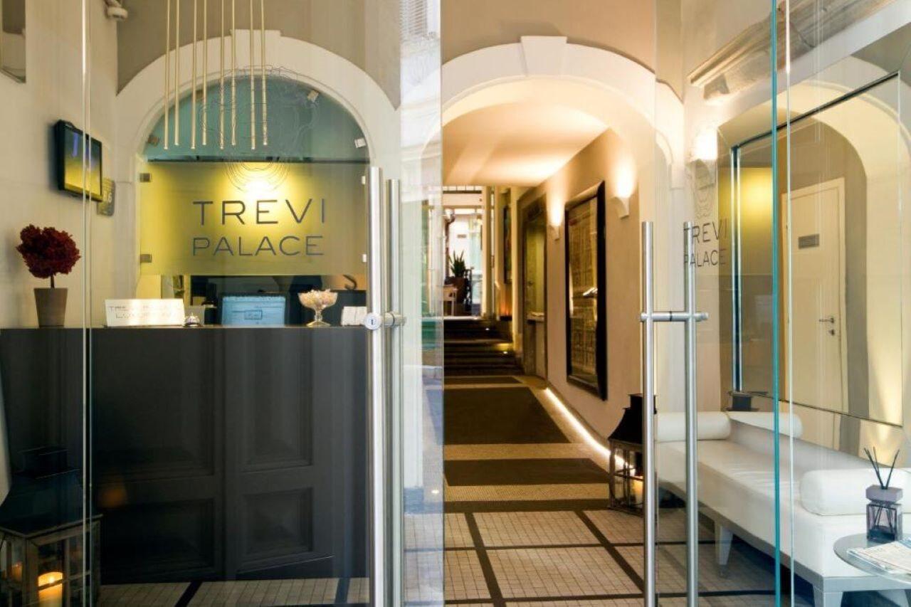 Trevi Palace Luxury Inn Rom Exteriör bild