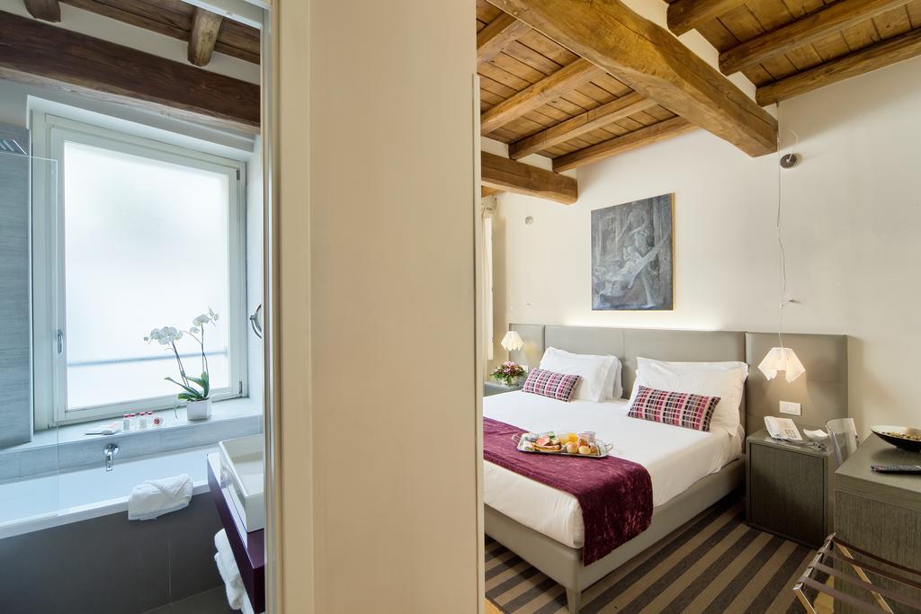 Trevi Palace Luxury Inn Rom Exteriör bild