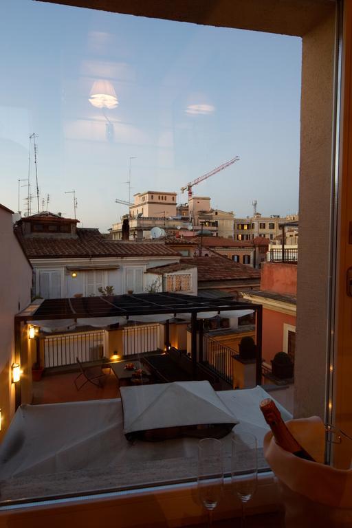 Trevi Palace Luxury Inn Rom Exteriör bild